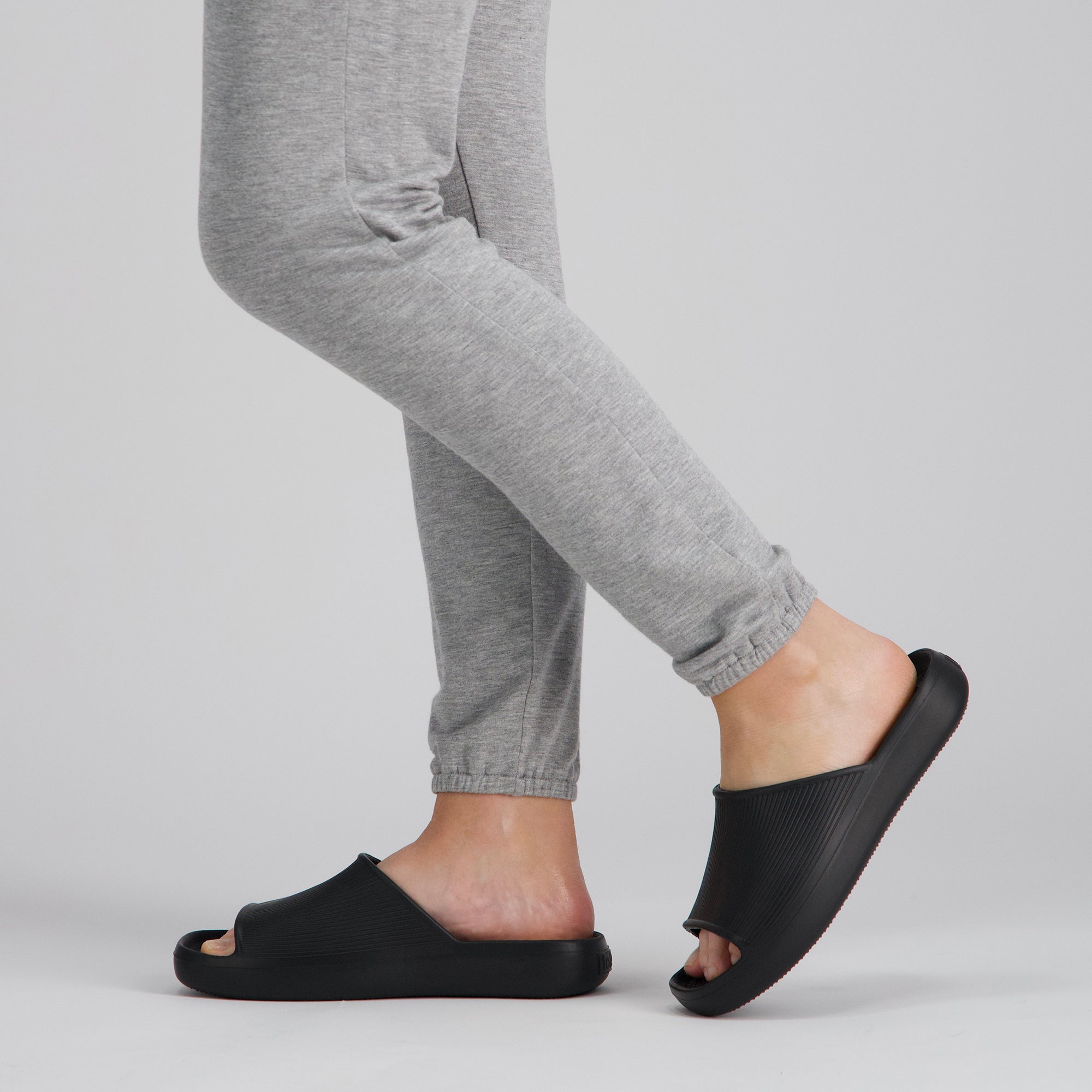 Women's Ribbed Platform Slide - Image 6